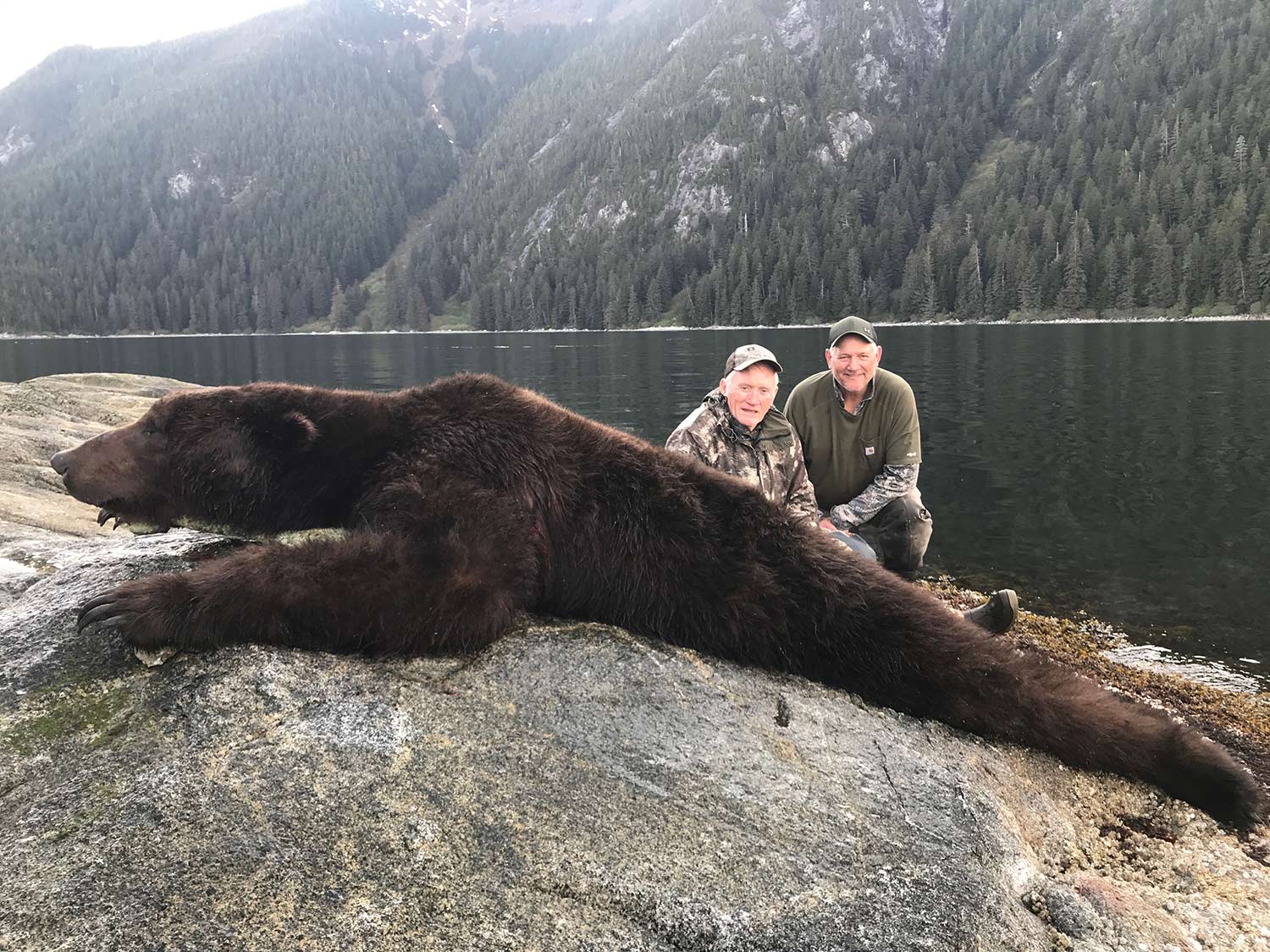 Alaska Brown Bear Hunting | Alaska Boat Hunts